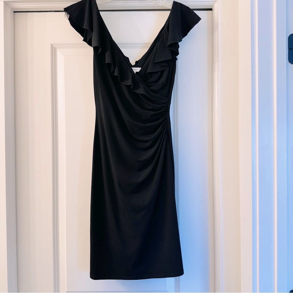 White House Black Market Flutter Sleeve Little Black Dress Size 00